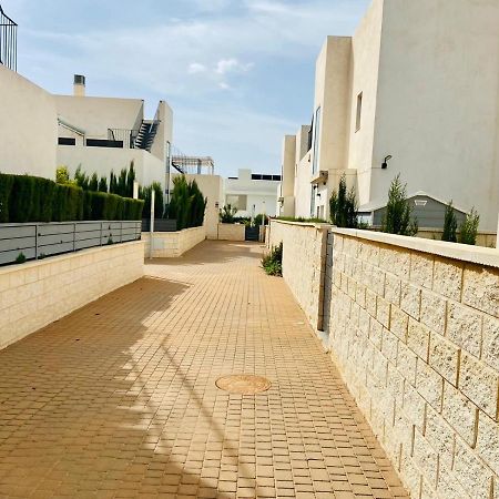 רוחאלס Luxury Villa With Private Pool מראה חיצוני תמונה