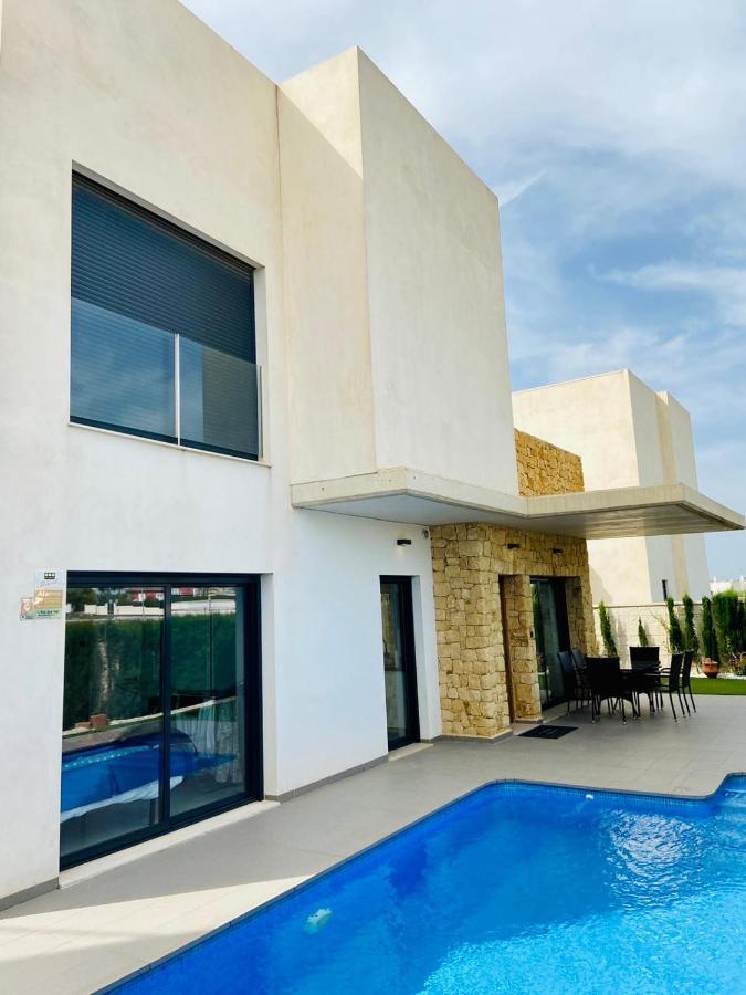 רוחאלס Luxury Villa With Private Pool מראה חיצוני תמונה