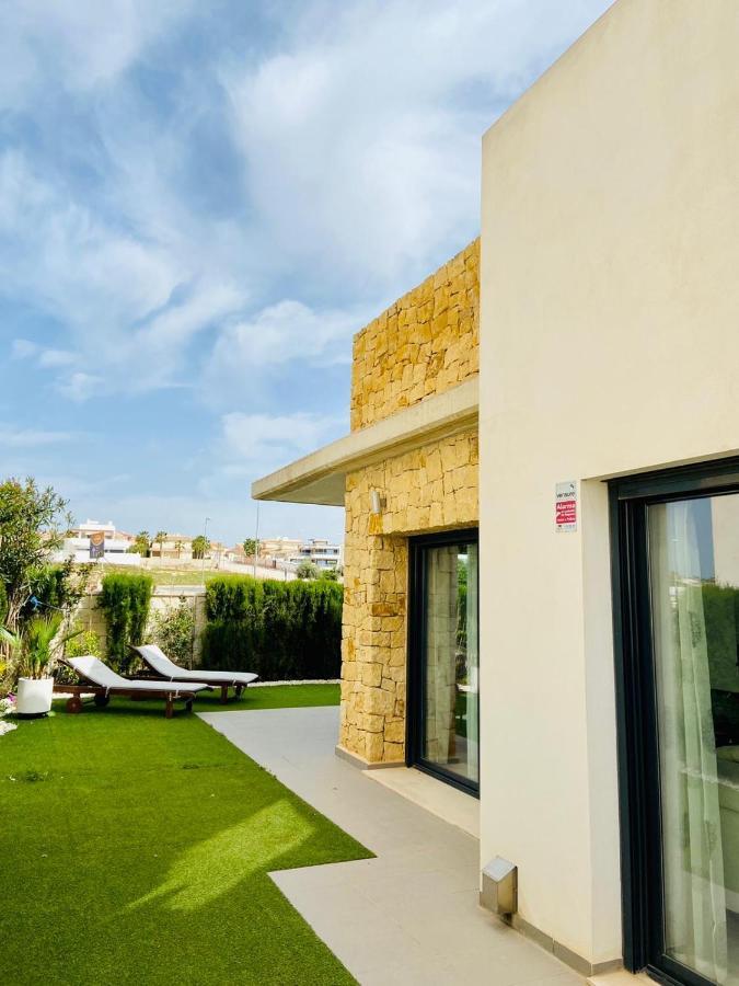 רוחאלס Luxury Villa With Private Pool מראה חיצוני תמונה