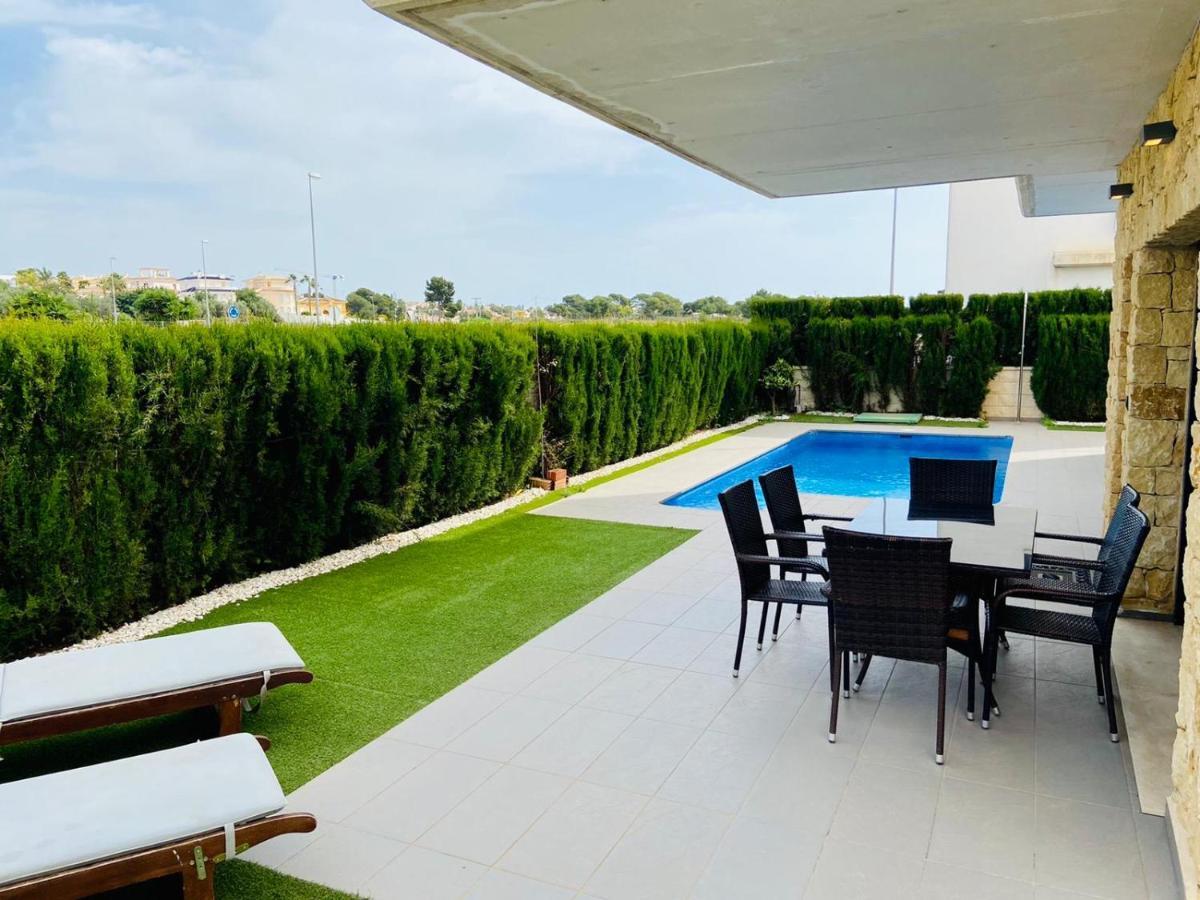 רוחאלס Luxury Villa With Private Pool מראה חיצוני תמונה