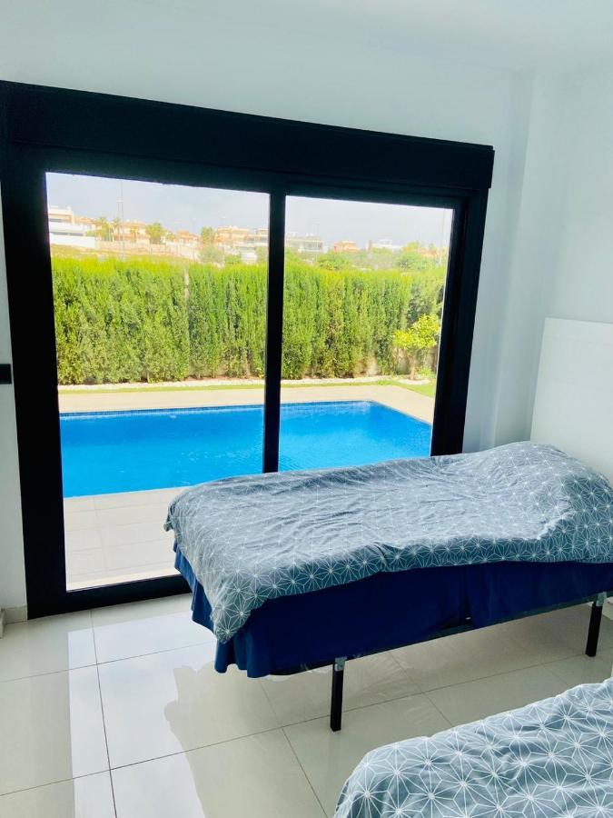 רוחאלס Luxury Villa With Private Pool מראה חיצוני תמונה